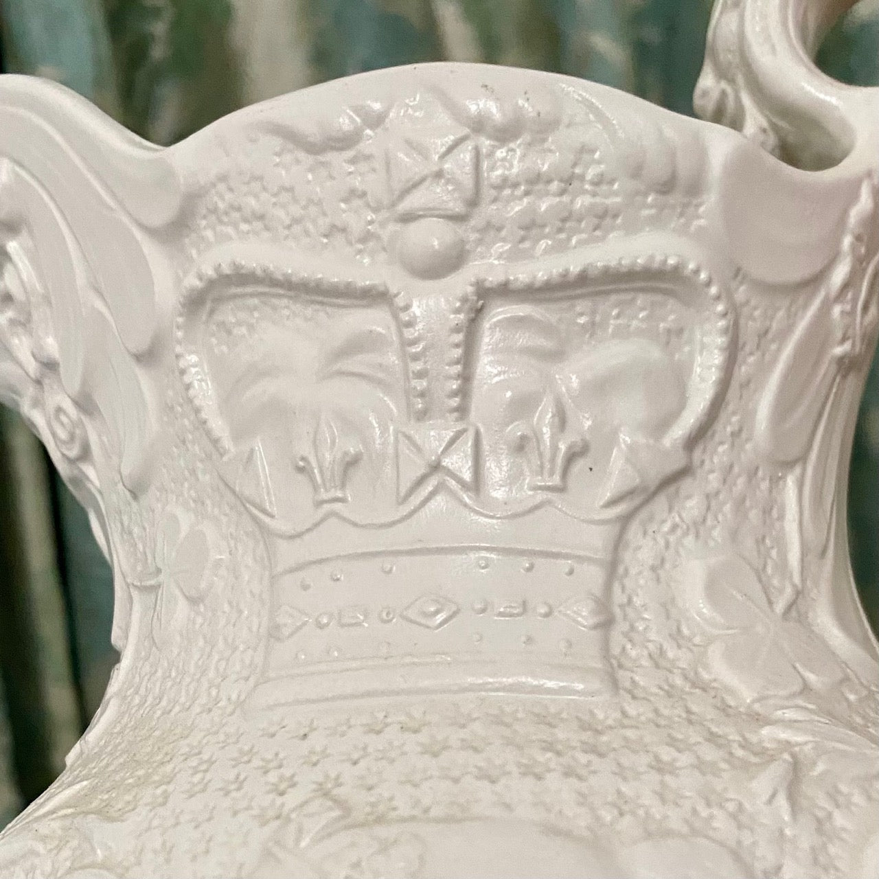 A superb Commemorative Queen Victoria Jug  A159