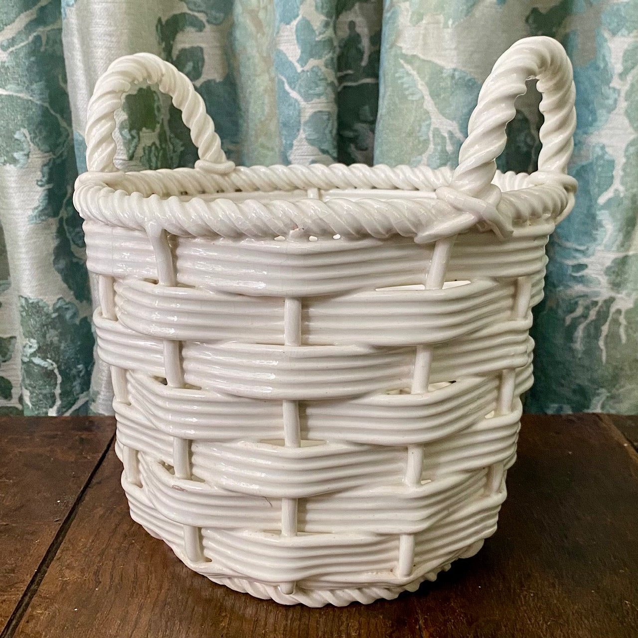 Fabulous White Basket Weave Ceramic Planter With Handles  C150