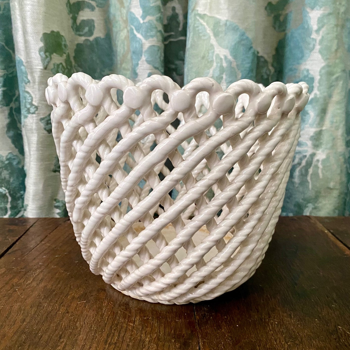 Vintage White Rope twist Ceramic Planter  A198