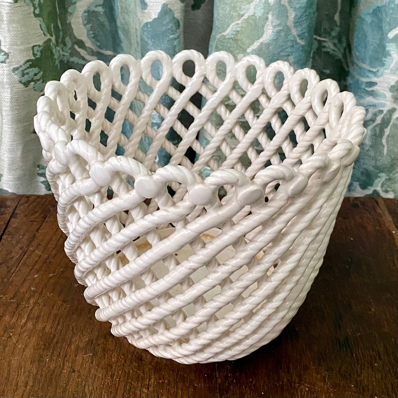Vintage White Rope twist Ceramic Planter  A198