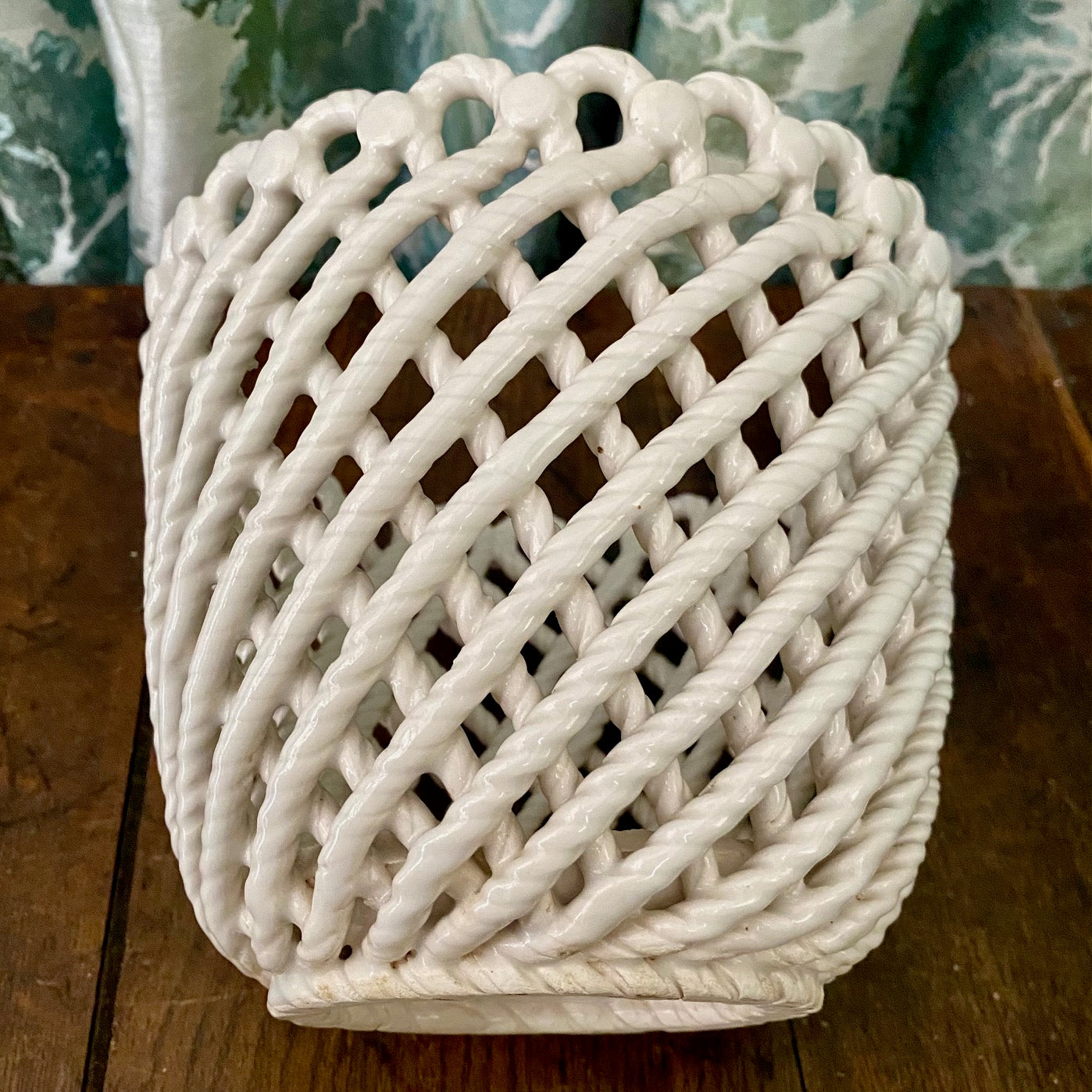 Vintage White Rope twist Ceramic Planter  A198