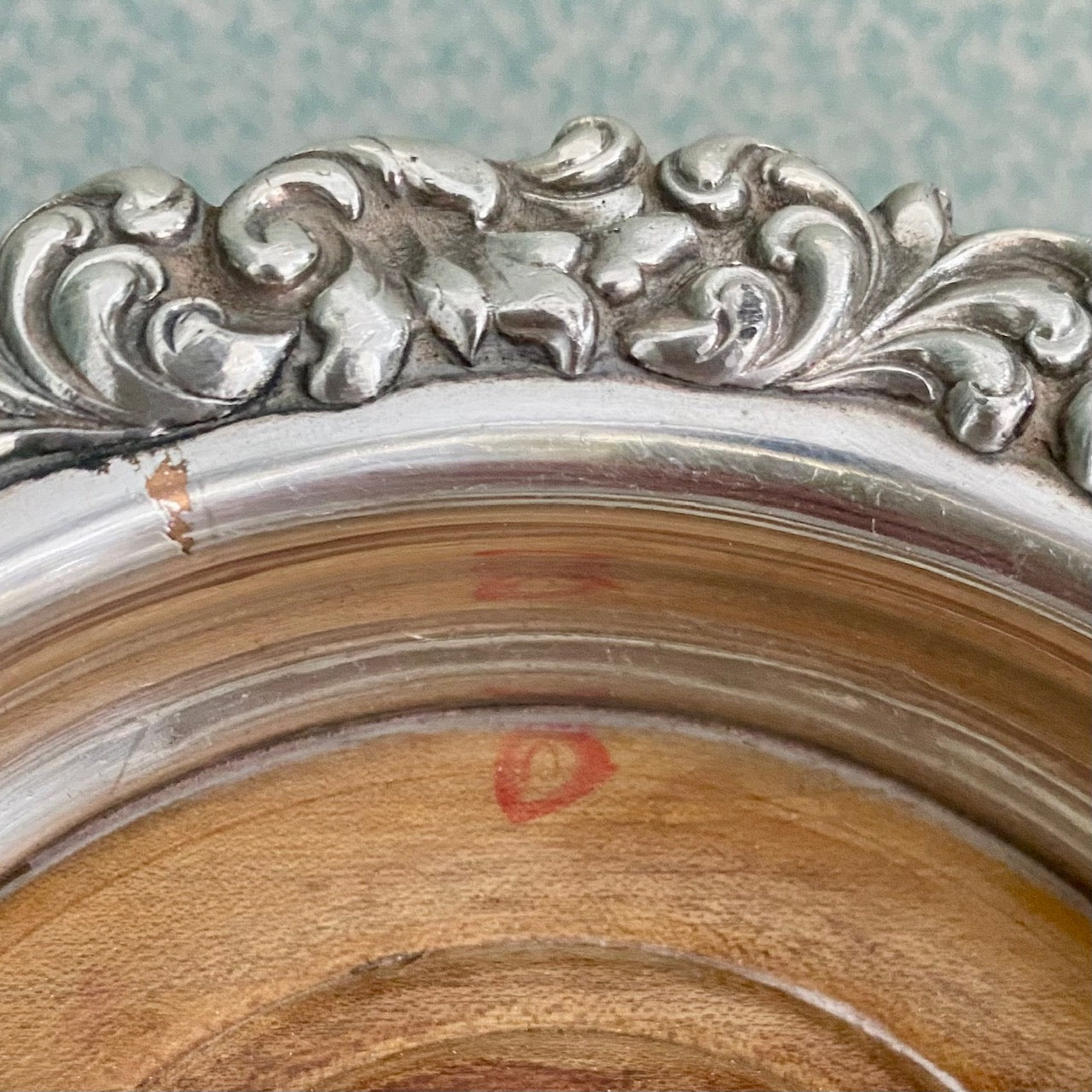 Set 4 Silver Plated Decorative Coasters  H157