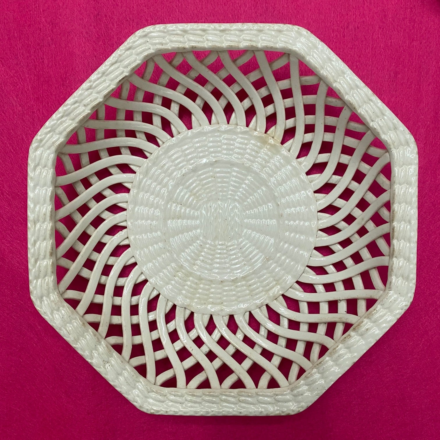 Stunning Antique Lattice Creamware Display  991