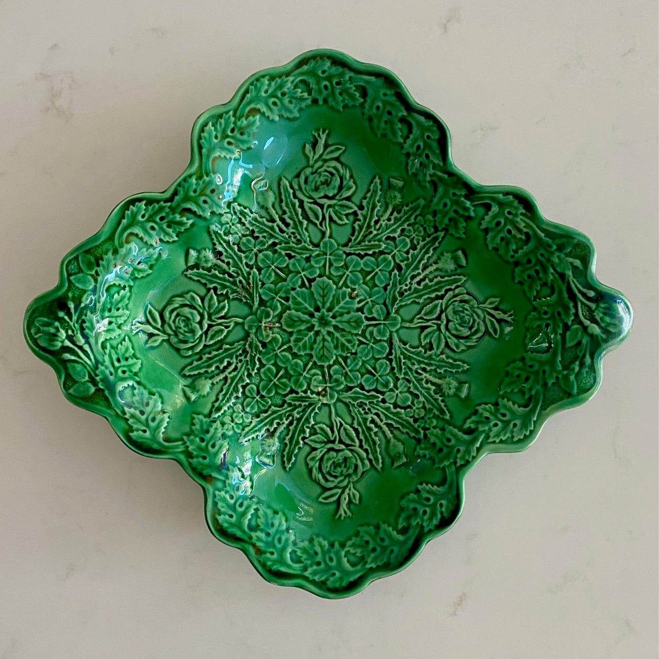 Antique Don Pottery Green Leaf Display  609