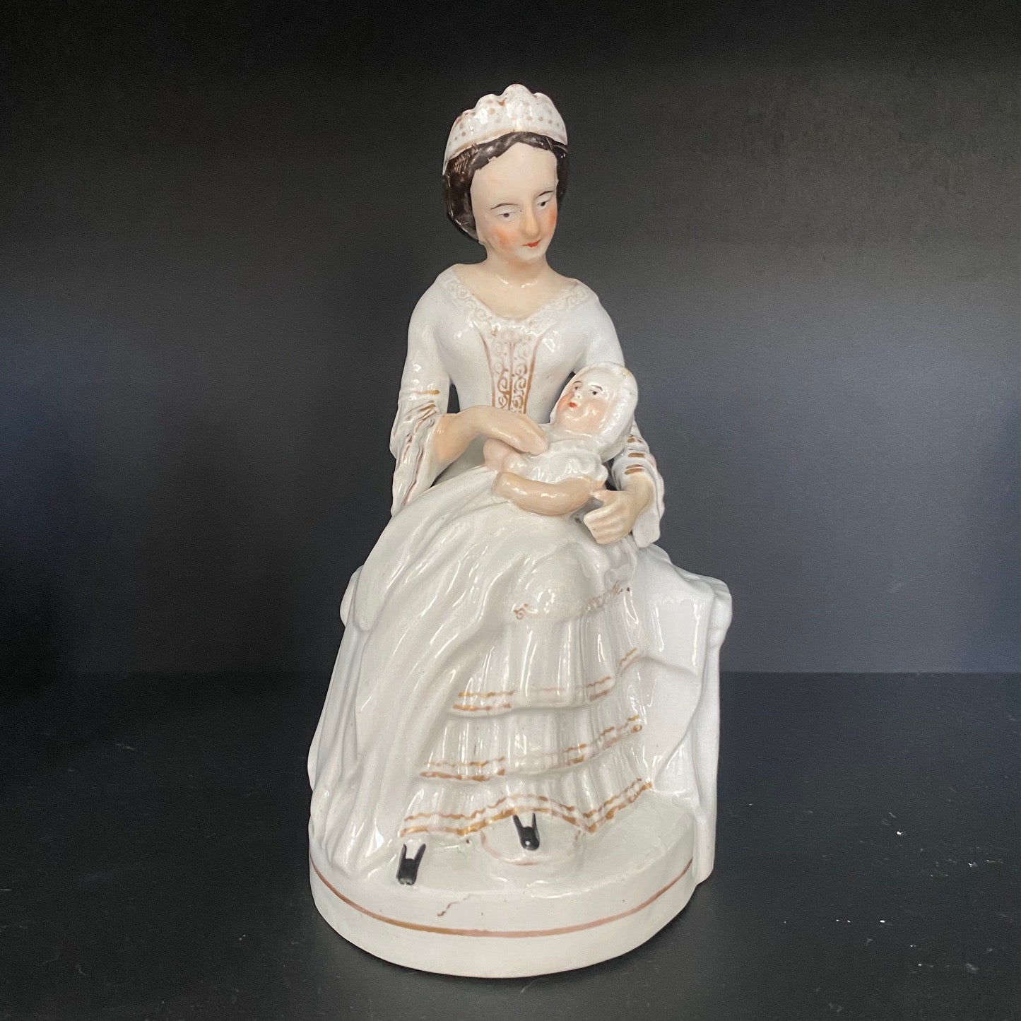 Huge Collection of 24 Victorian Staffordshire Figures  293
