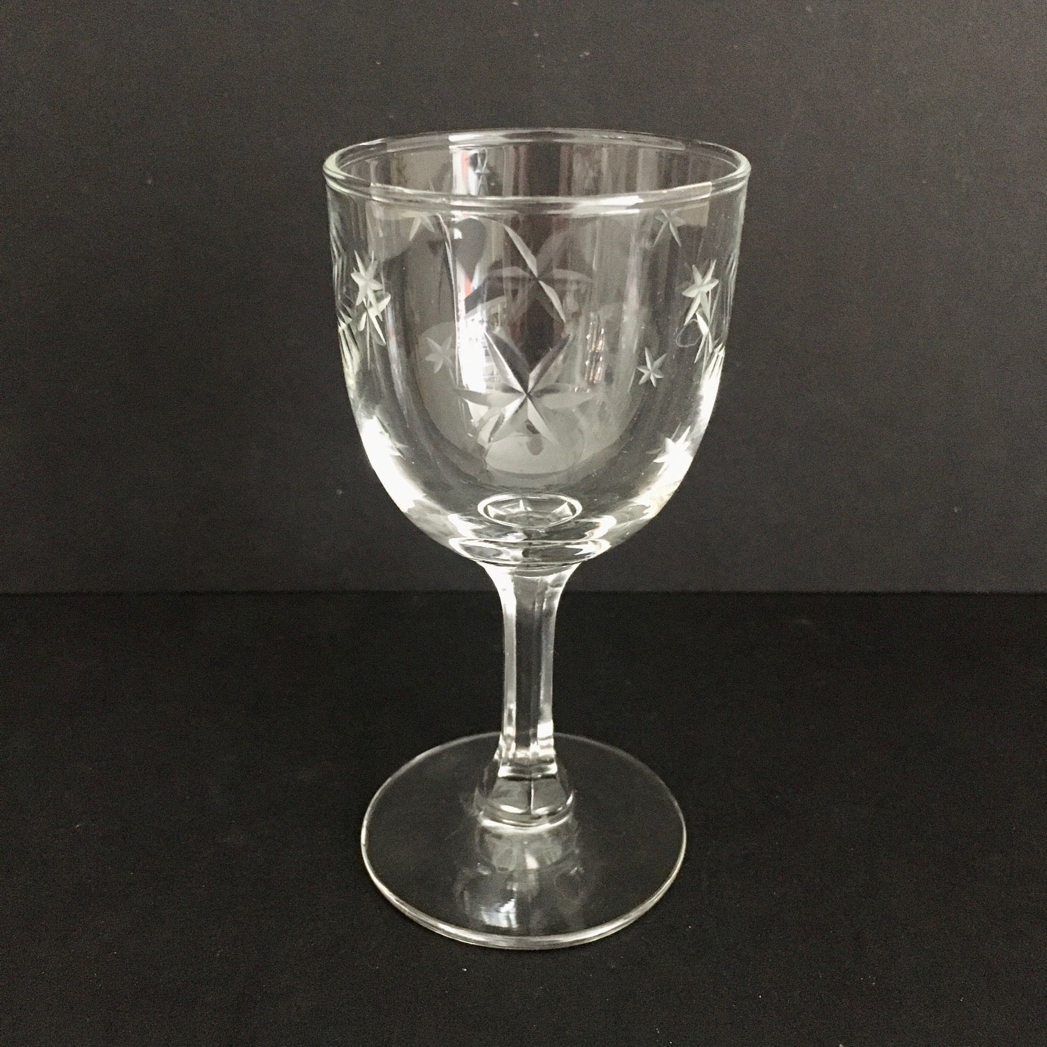 SET 8 AMERICAN CRYSTAL ART DECO SWEET WINE GLASSES