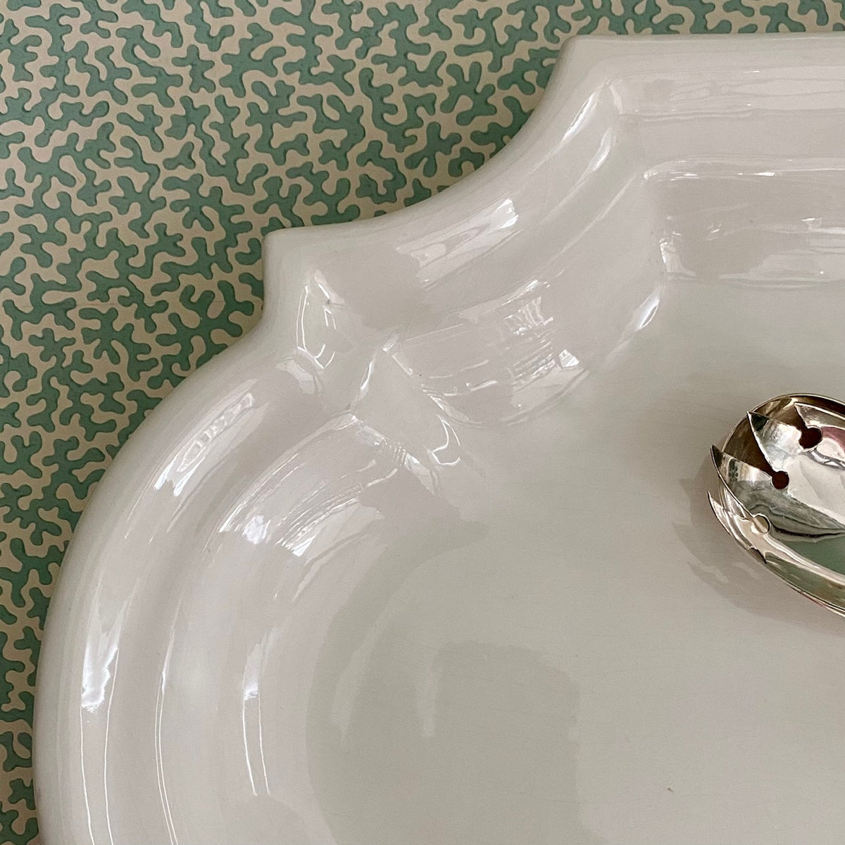Large Italian White Serving Platter  G196