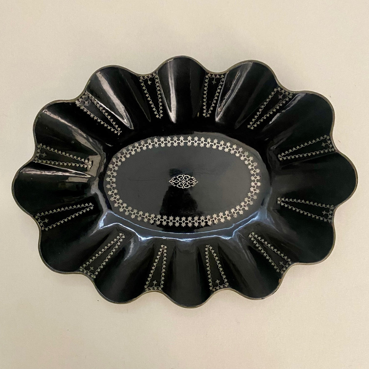 Antique Black Lacquer Display  V71