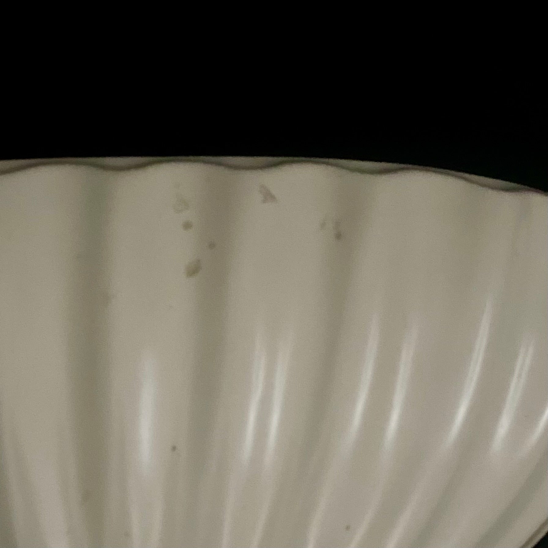 Large Dartmouth Mantle Vase