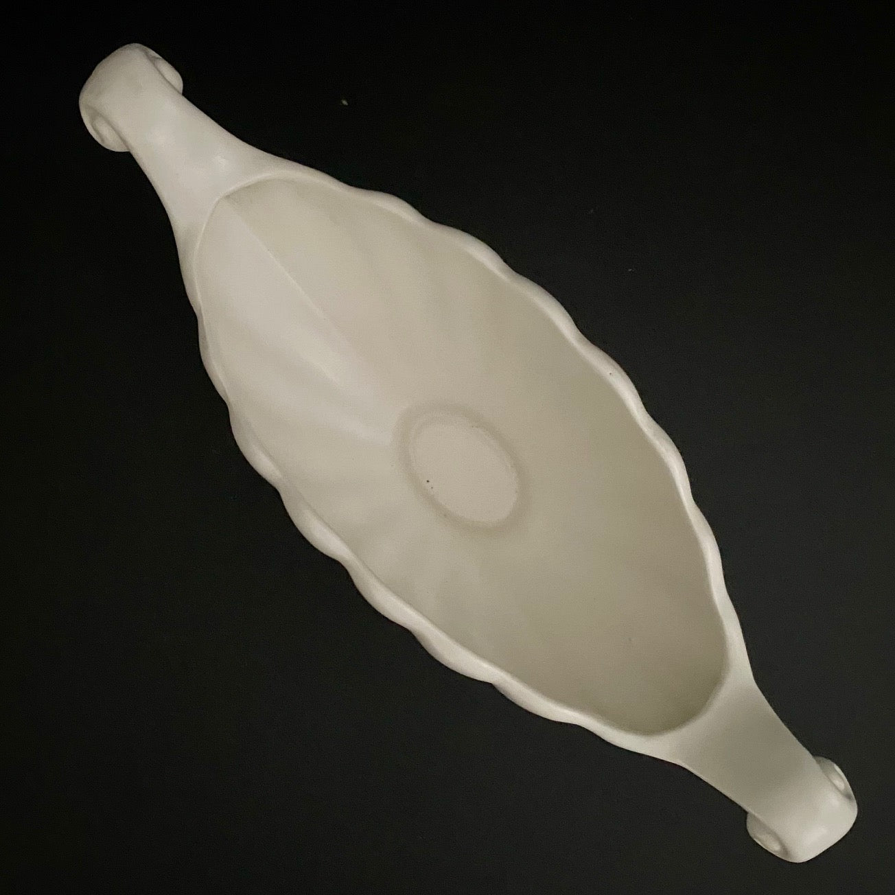 Dartmouth Medium Mantle Vase