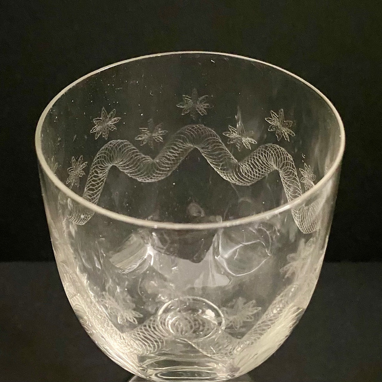 Pretty Etched Wine Glasses Set of 6