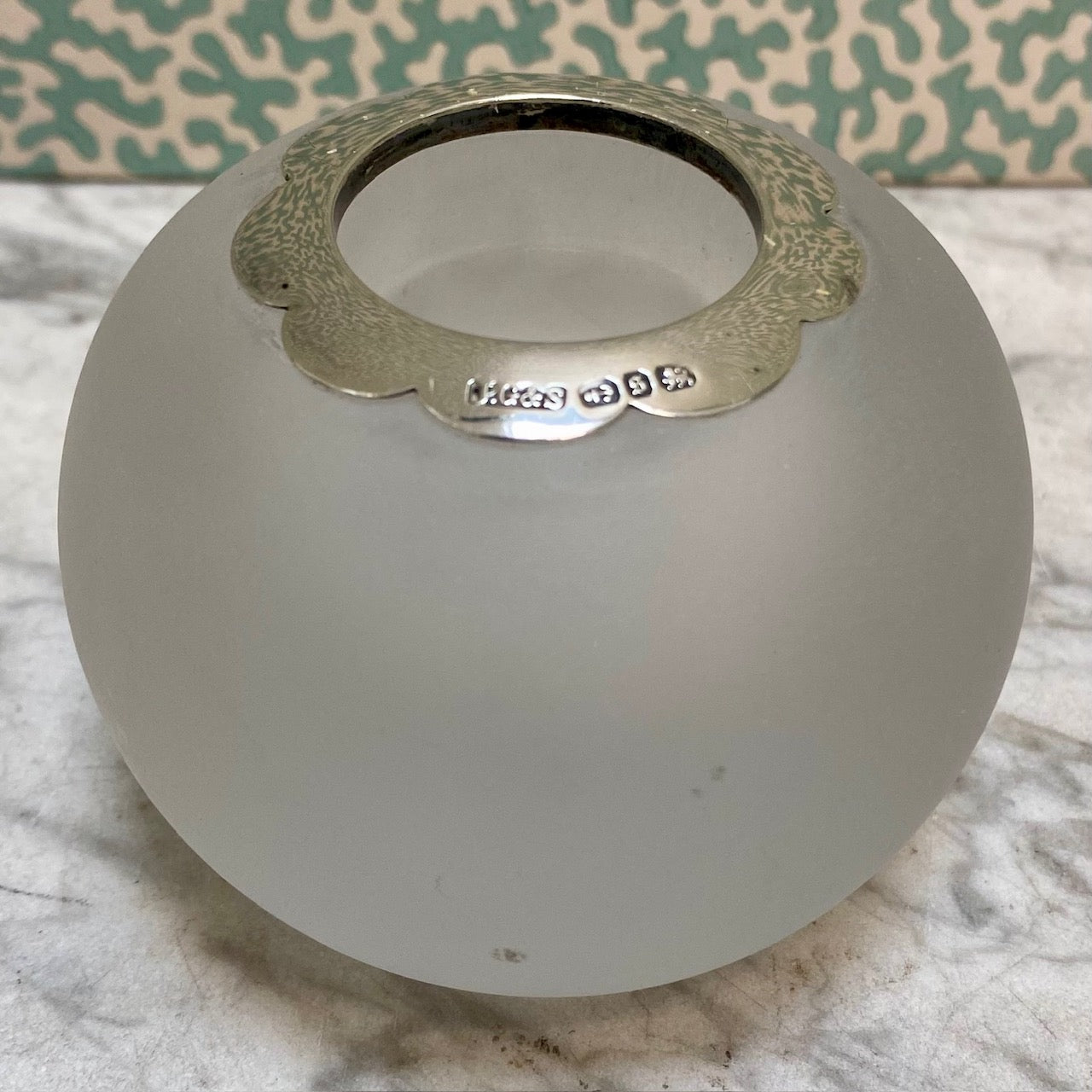 Rare 1892 Scallop Collar Frosted Glass Matchstriker