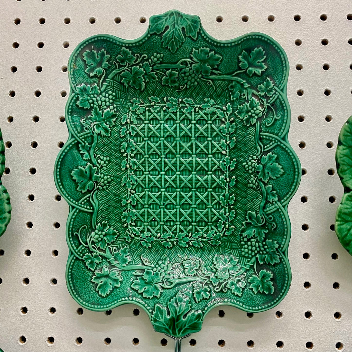 Large Antique Green Leaf Wall Display