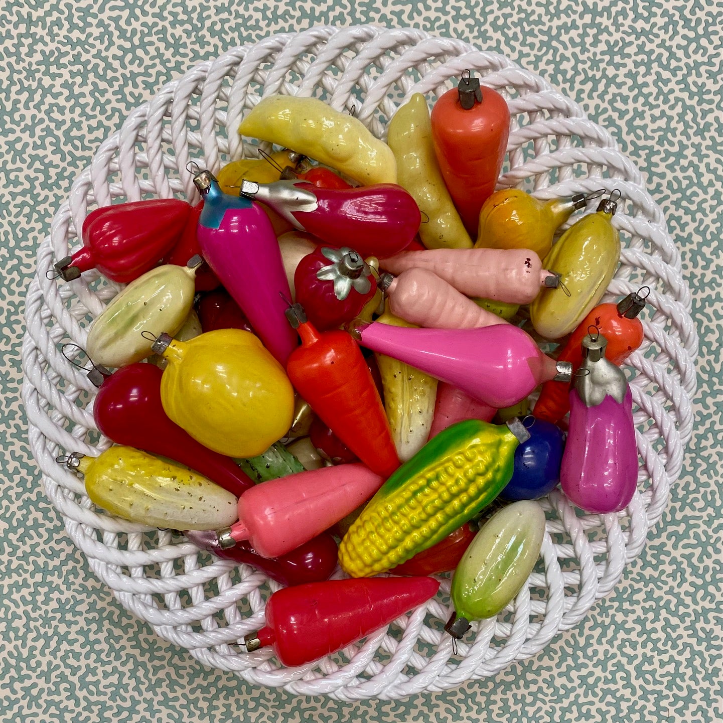 Fabulous Large Bundle of Vintage Ukrainian Glass Vegetables
